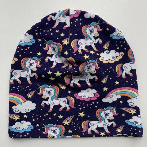 Baggy hue med enhjrning - str. 5-10 r